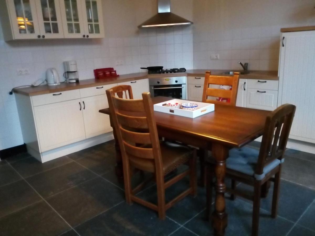 Vakantiehuis In Het Voorhuis Dommelen Екстериор снимка