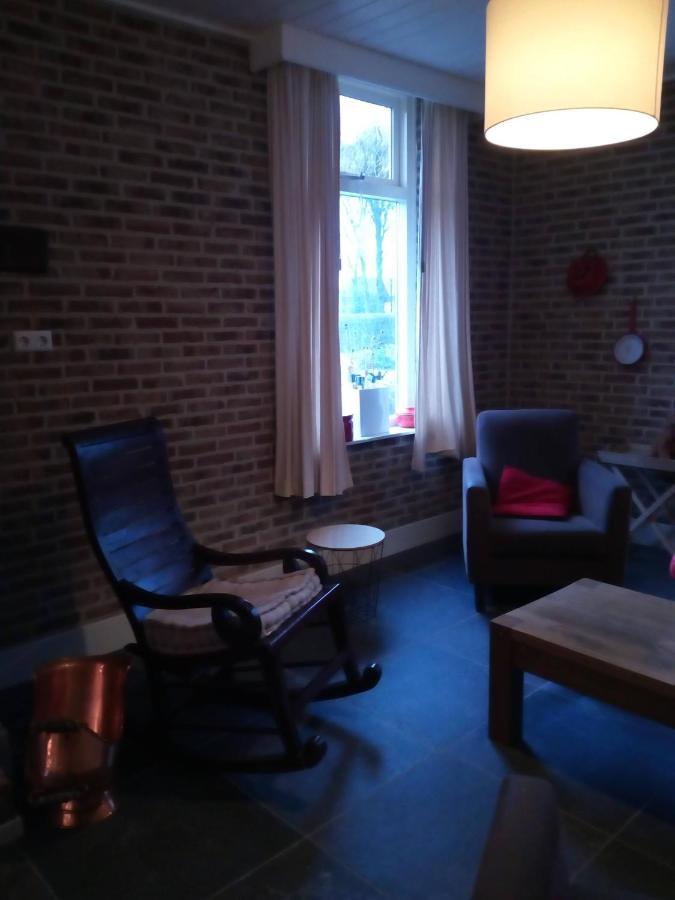 Vakantiehuis In Het Voorhuis Dommelen Екстериор снимка